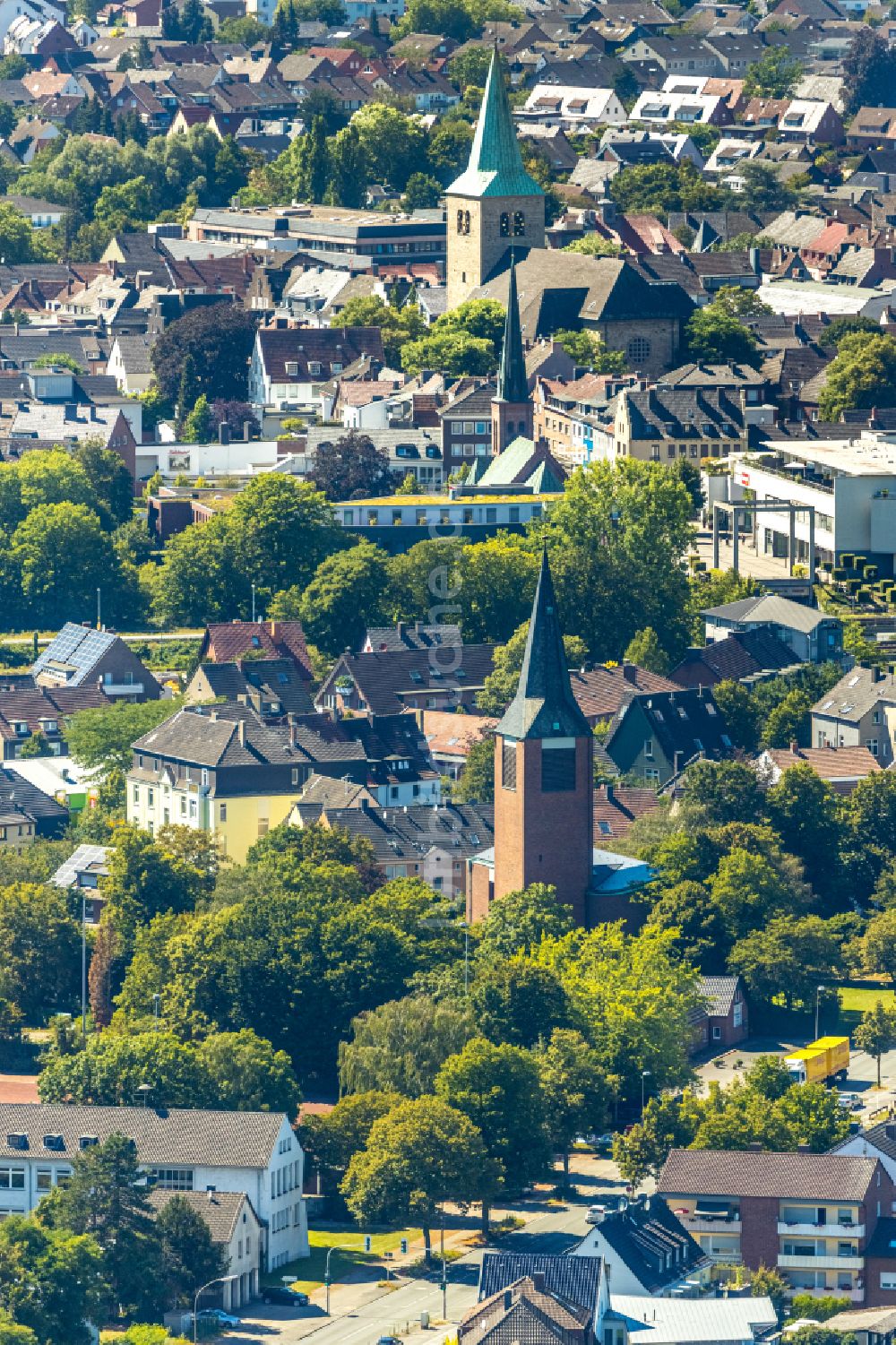 Luftaufnahme Dorsten - Umbau am Kirchengebäude der St.-Johannes-Kirche an der Marler Straße in Dorsten im Bundesland Nordrhein-Westfalen, Deutschland