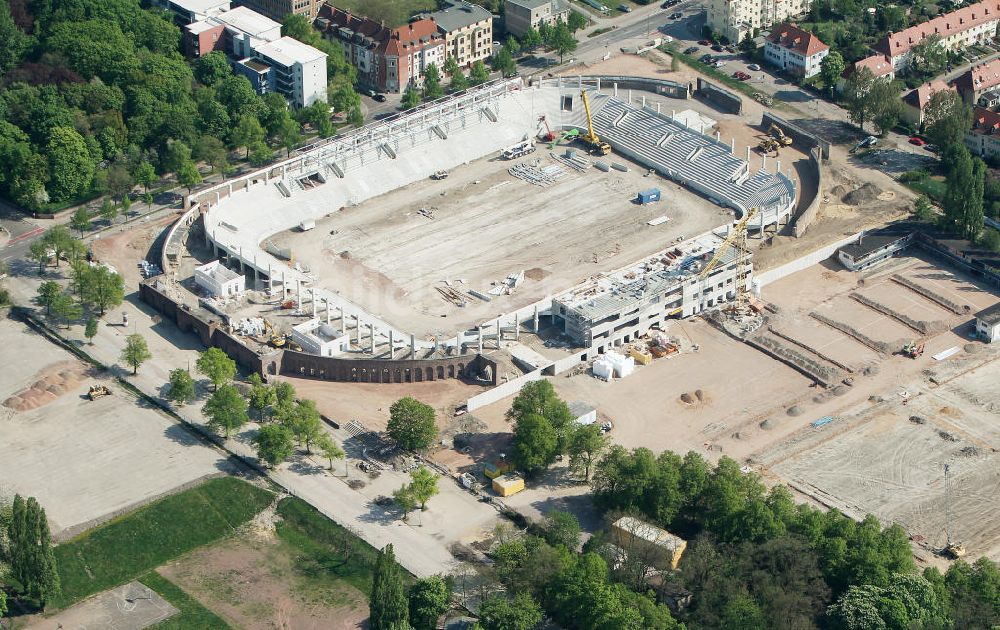 Luftbild Halle / Saale - Umbau des Kurt-Wabbel-Stadions in den neuen Erdgas Sportpark in Halle (Saale)