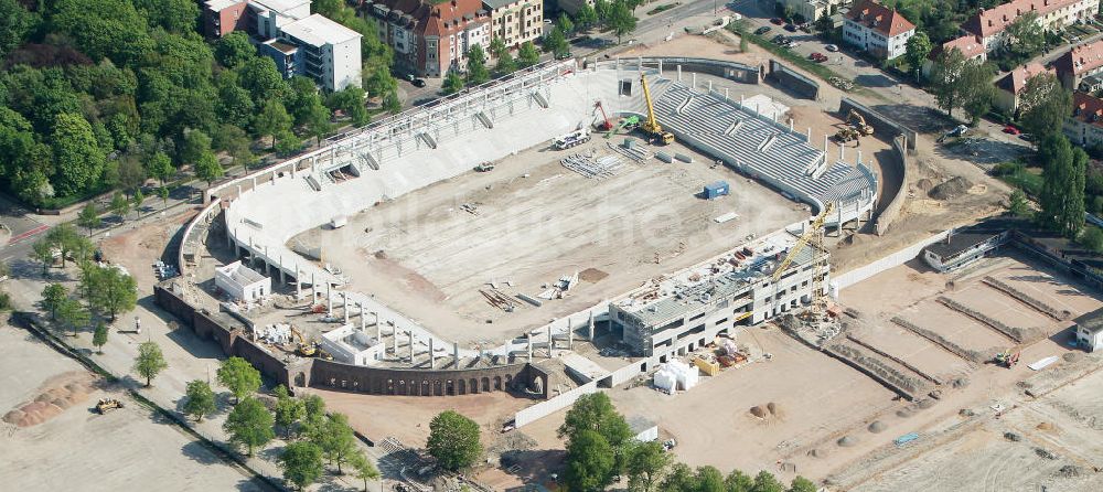 Luftaufnahme Halle / Saale - Umbau des Kurt-Wabbel-Stadions in den neuen Erdgas Sportpark in Halle (Saale)