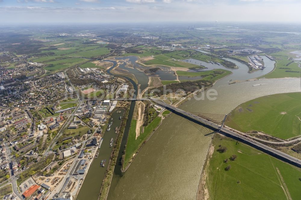 Luftbild Wesel - Umbau der Lippemündung bei Wesel in den Rhein und und Renaturierung von Uferbereichen bei Wesel im Bundesland Nordrhein-Westfalen