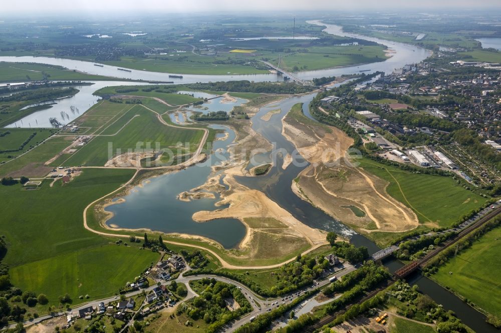 Luftbild Wesel - Umbau der Lippemündung bei Wesel in den Rhein und und Renaturierung von Uferbereichen bei Wesel im Bundesland Nordrhein-Westfalen