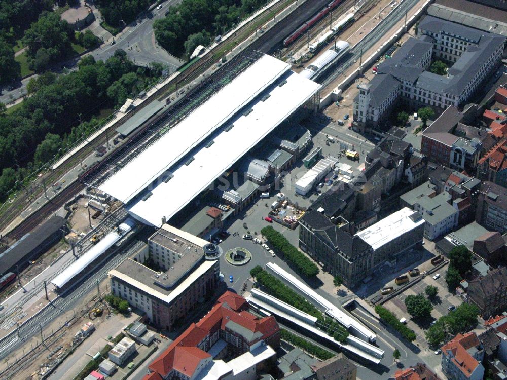 Erfurt aus der Vogelperspektive: Umbau und Modernisierung des Hauptbahnhof der Deutschen Bahn in Erfurt im Bundesland Thüringen, Deutschland