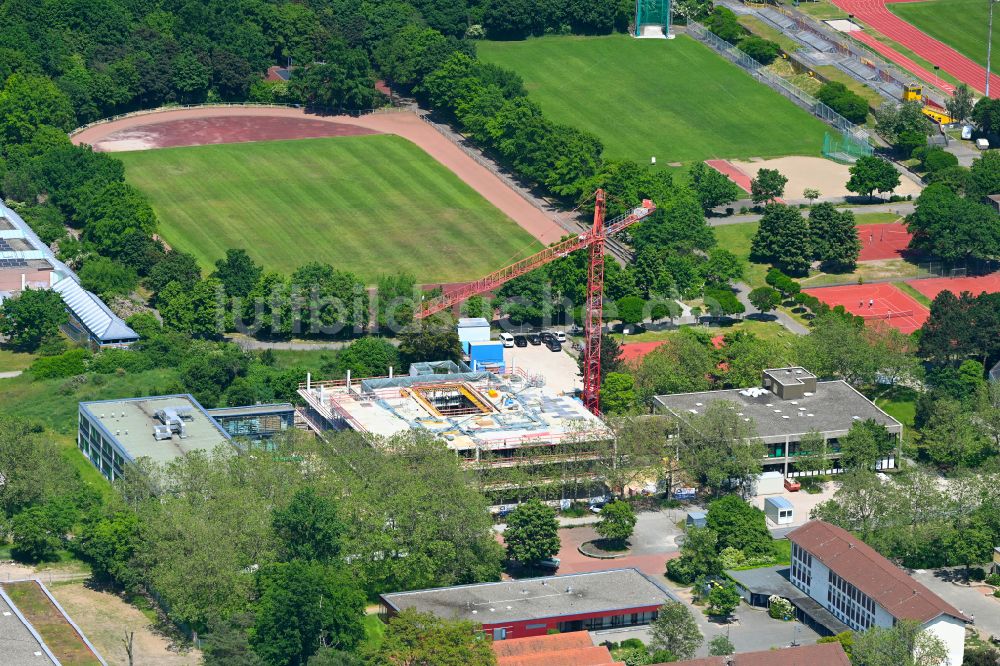 Luftbild Darmstadt - Umbau und Modernisierung des Schulgebäudes Bertolt-Brecht-Schule in Darmstadt im Bundesland Hessen, Deutschland