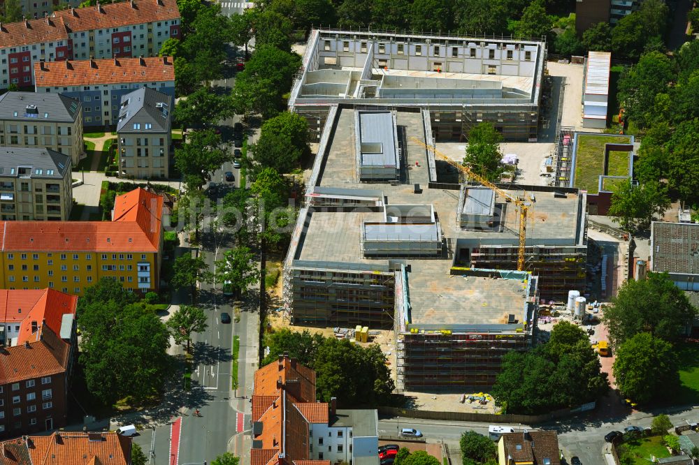 Hannover aus der Vogelperspektive: Umbau und Modernisierung des Schulgebäudes Integrierte Gesamtschule (IGS) in Hannover im Bundesland Niedersachsen, Deutschland