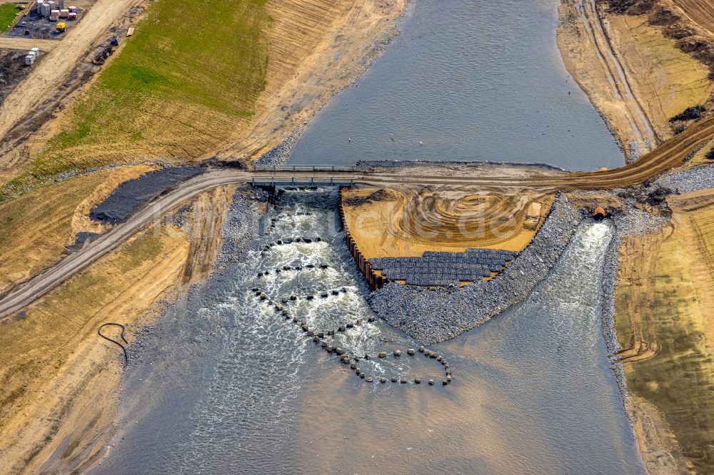 Eppinghoven von oben - Umbau Neue Emschermündung in den Rhein bei Eppinghoven im Bundesland Nordrhein-Westfalen