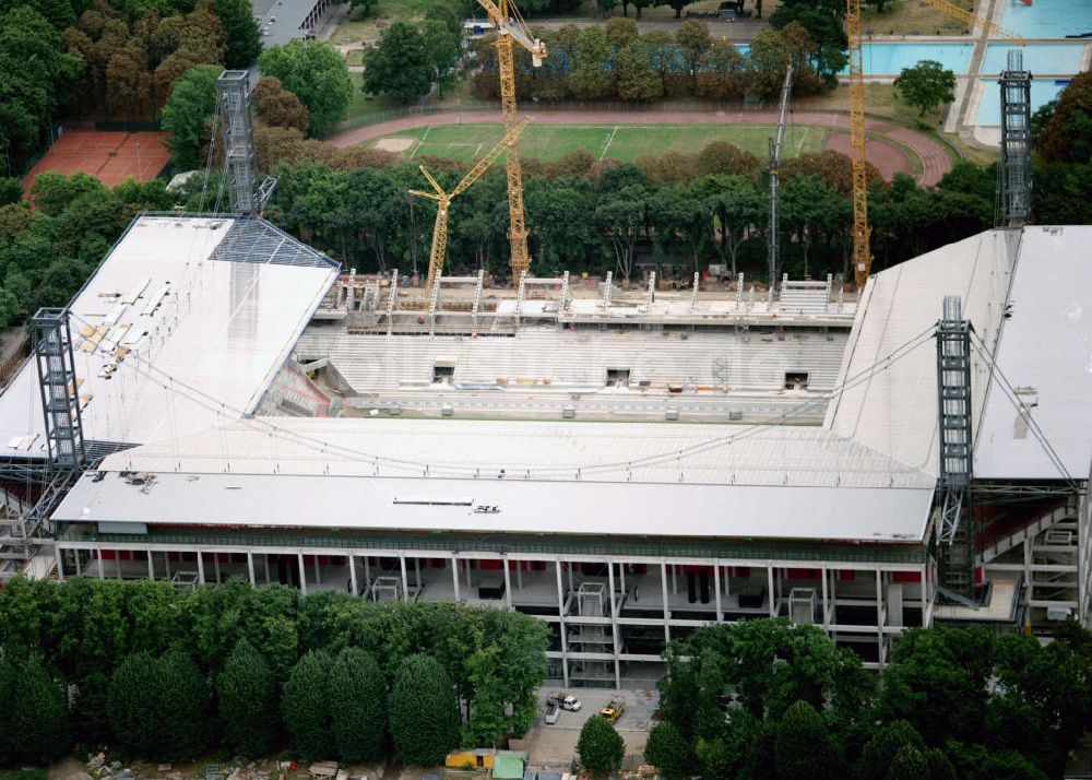 Luftbild KÖLN - Umbau des RheinEnergieStadion in Köln.