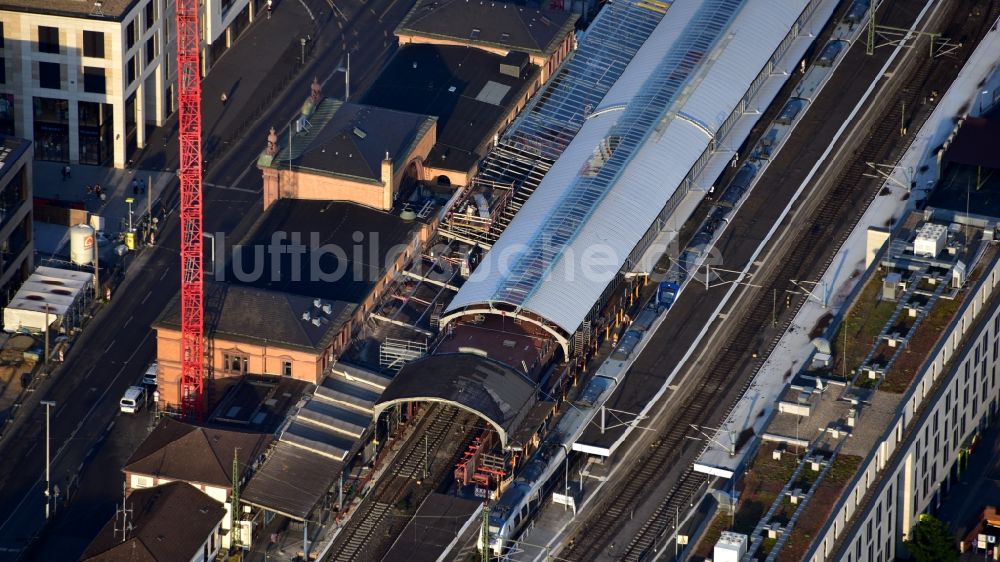 Luftbild Bonn - Umbau und Sanierung des Hauptbahnhof der Deutschen Bahn in Bonn im Bundesland Nordrhein-Westfalen, Deutschland