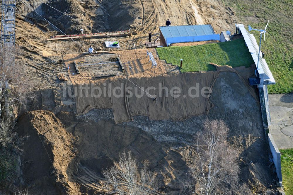 Luftaufnahme Werneuchen - Umbau und Sanierung eines Shelter / Hangar am Flugplatz Werneuchen