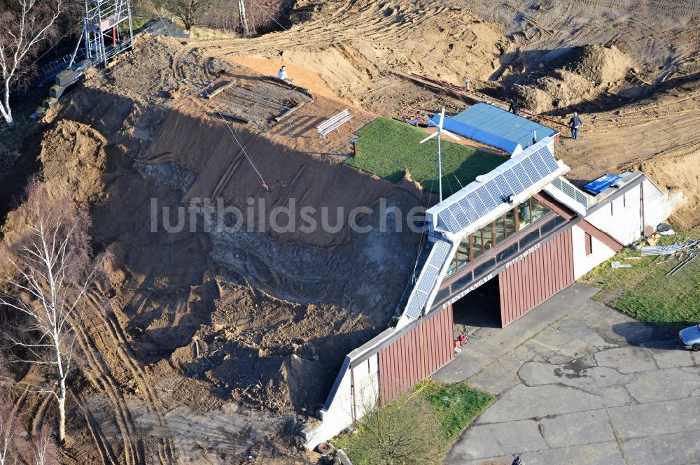 Werneuchen aus der Vogelperspektive: Umbau und Sanierung eines Shelter / Hangar am Flugplatz Werneuchen