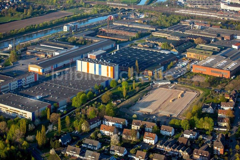 Hamm aus der Vogelperspektive: Umbau- und Sanierungs- Arbeiten am Sportplatz- Fussballplatz an der Augustastraße in Hamm im Bundesland Nordrhein-Westfalen