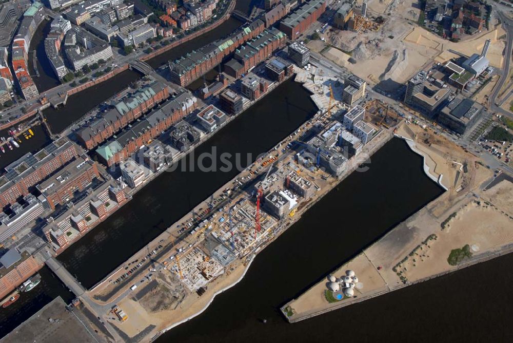 Hamburg aus der Vogelperspektive: Umbau der Speicherstadt