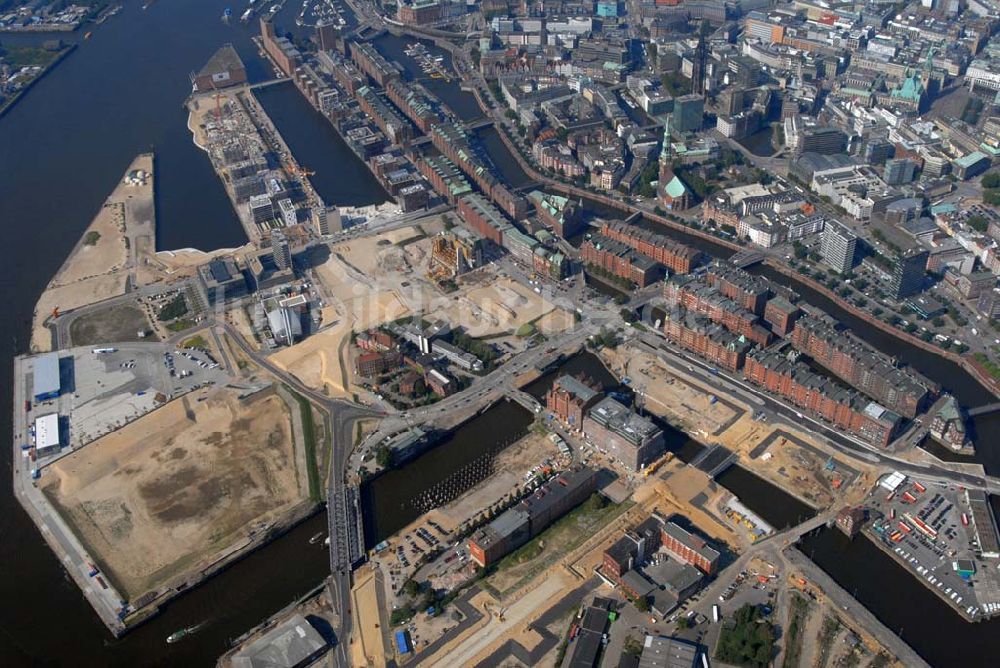 Hamburg von oben - Umbau der Speicherstadt