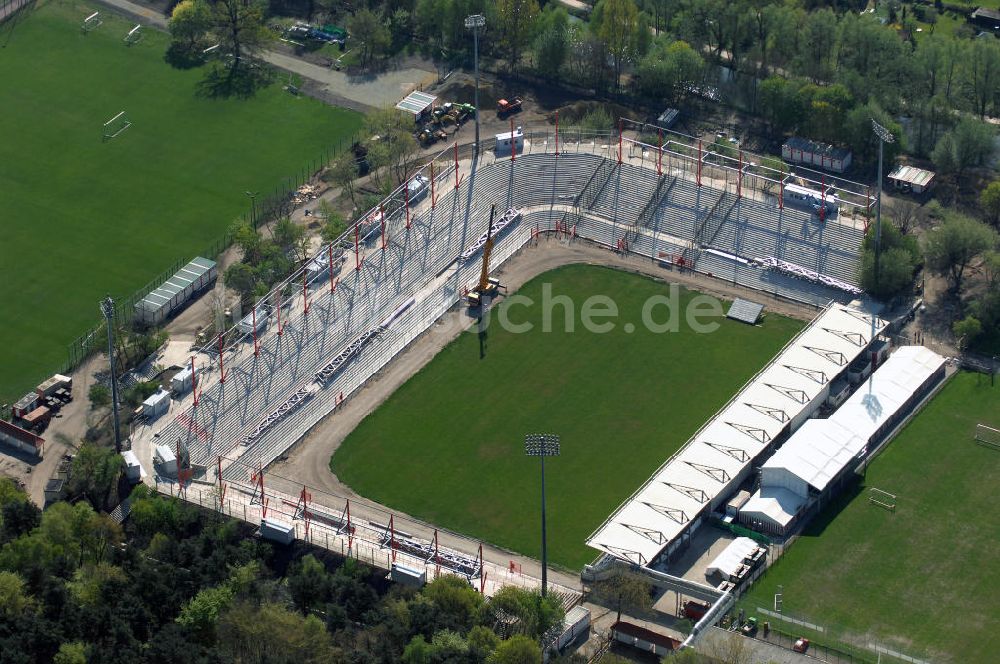 Berlin von oben - Umbau des Stadion Alte Försterei in Berlin-Köpenick