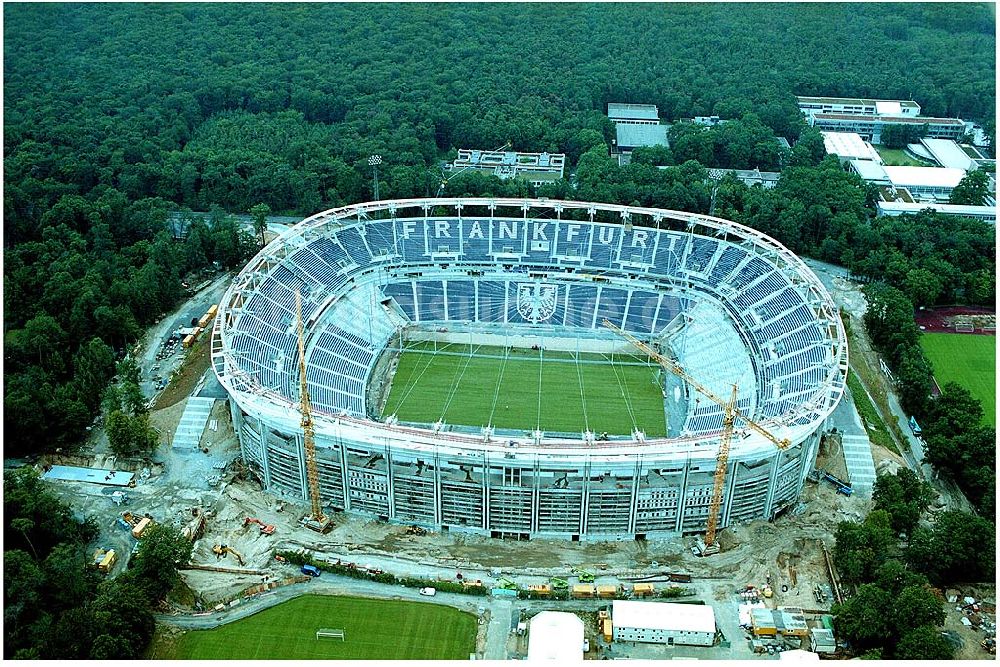 Frankfurt am Main aus der Vogelperspektive: Umbau des Waldstadions Frankfurt