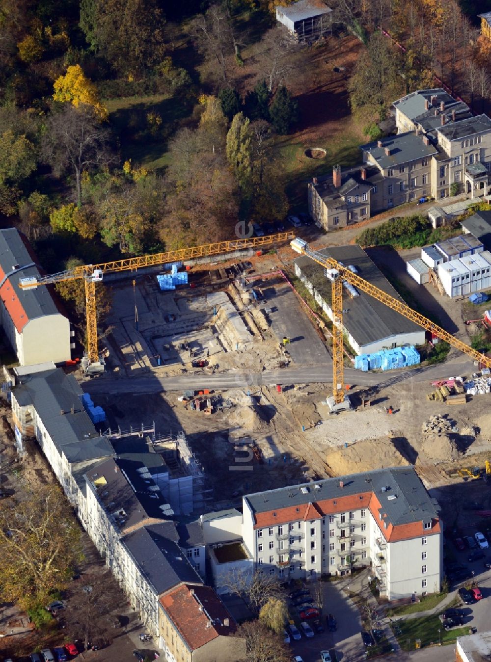 Potsdam von oben - Umbauarbeiten für Depot und Werkstätten Neubau der Schlösserstiftung an der Zimmerstraße in Potsdam im Bundesland Brandenburg