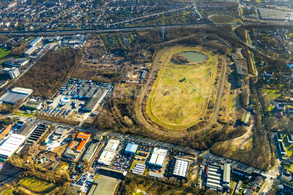 Recklinghausen aus der Vogelperspektive: Umbauarbeiten am Gelände der ehemaligen Trabrennbahn in Recklinghausen im Bundesland Nordrhein-Westfalen, Deutschland