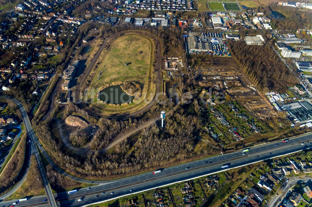 Recklinghausen von oben - Umbauarbeiten am Gelände der ehemaligen Trabrennbahn in Recklinghausen im Bundesland Nordrhein-Westfalen, Deutschland