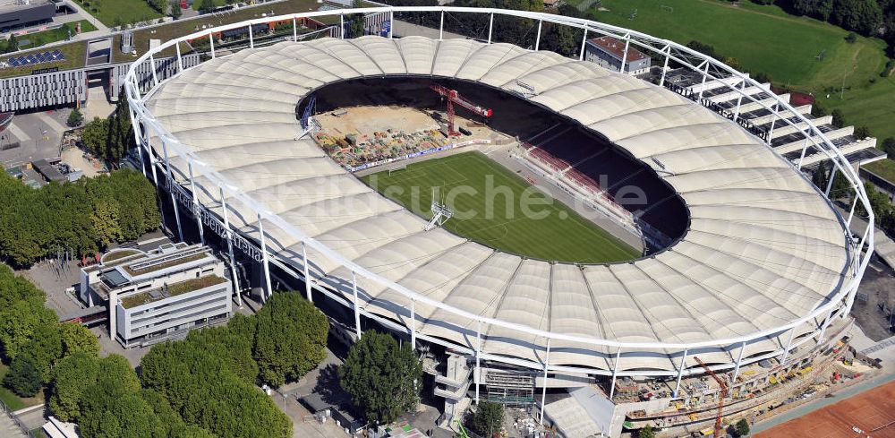 Stuttgart aus der Vogelperspektive: Umbauarbeiten am Stadion Stuttgart / Mercedes-Benz-Arena