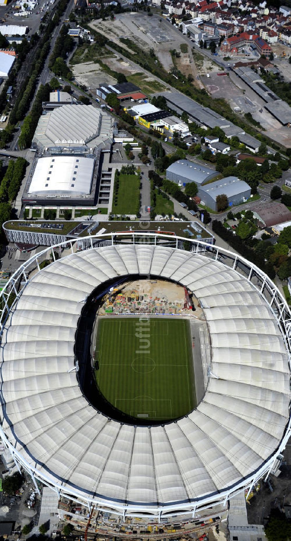 Luftbild Stuttgart - Umbauarbeiten am Stadion Stuttgart / Mercedes-Benz-Arena