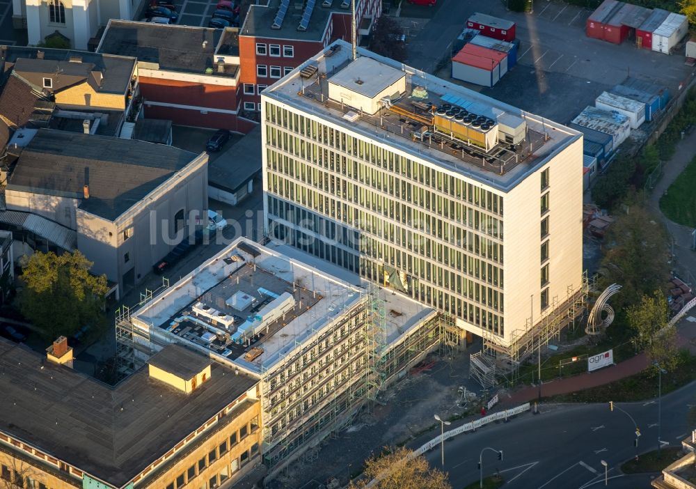 Hamm von oben - Umbauarbeiten am Stadtwerkehaus in der Innenstadt von Hamm im Bundesland Nordrhein-Westfalen