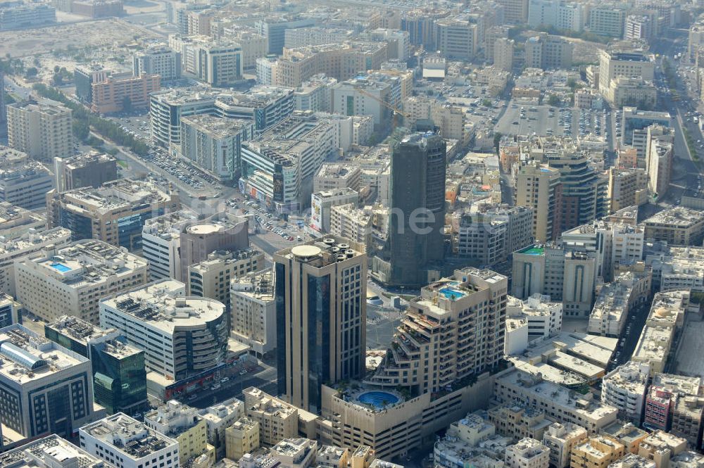 Luftaufnahme Dubai - Umgebung der Al Musalla Towers in Dubai