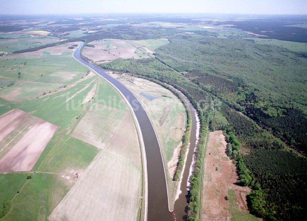 Luftbild Parchau / Sachsen-Anhalt - Umgeleiteter Elbe-Havel-Kanal südlich von Parchau und nordöstlich von Burg in Sachsen-Anhalt