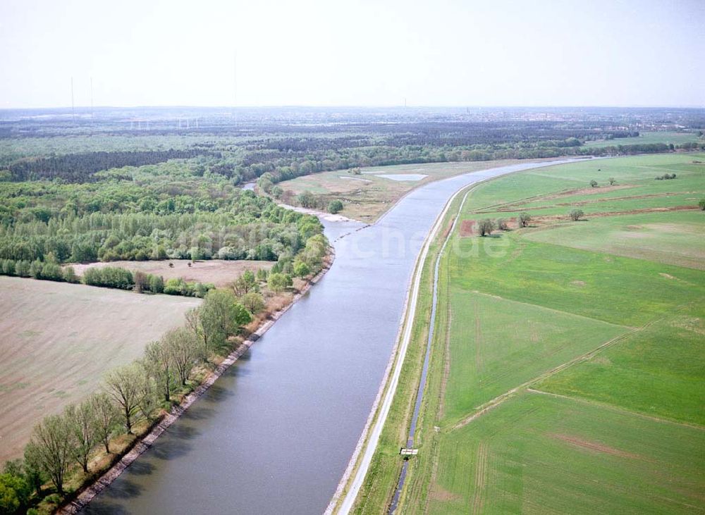 Parchau / Sachsen-Anhalt von oben - Umgeleiteter Elbe-Havel-Kanal südlich von Parchau und nordöstlich von Burg in Sachsen-Anhalt