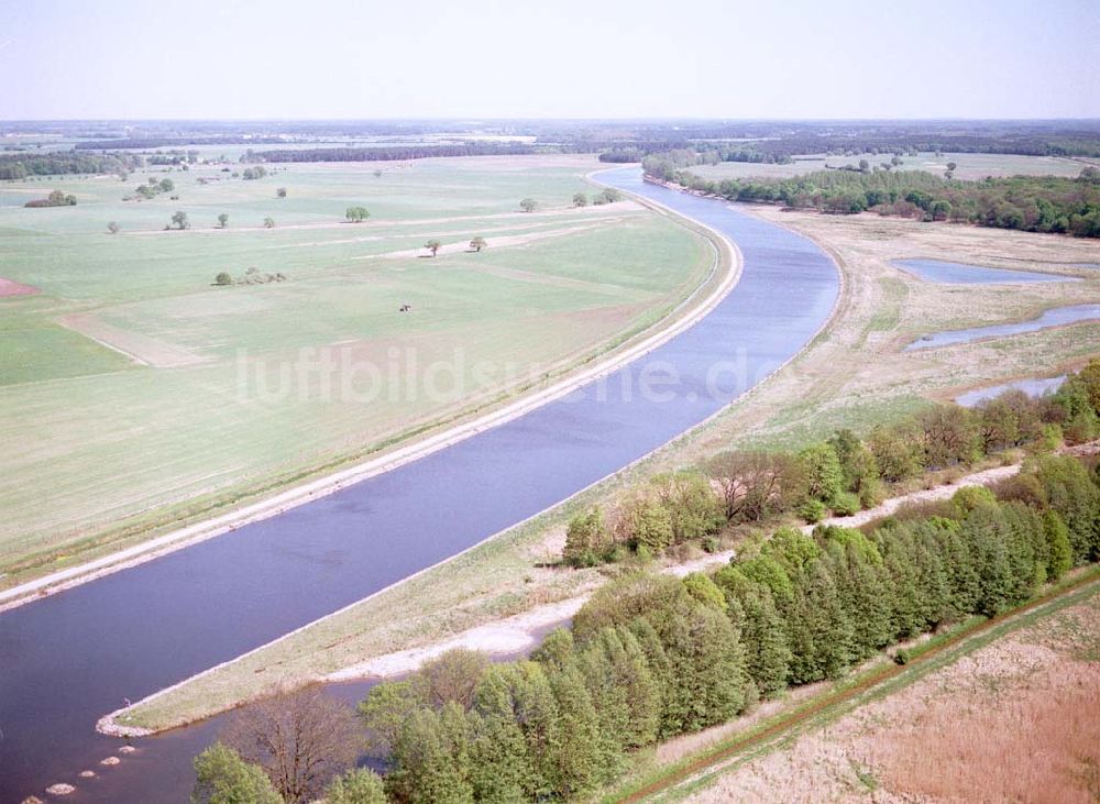 Parchau / Sachsen-Anhalt aus der Vogelperspektive: Umgeleiteter Elbe-Havel-Kanal südlich von Parchau und nordöstlich von Burg in Sachsen-Anhalt