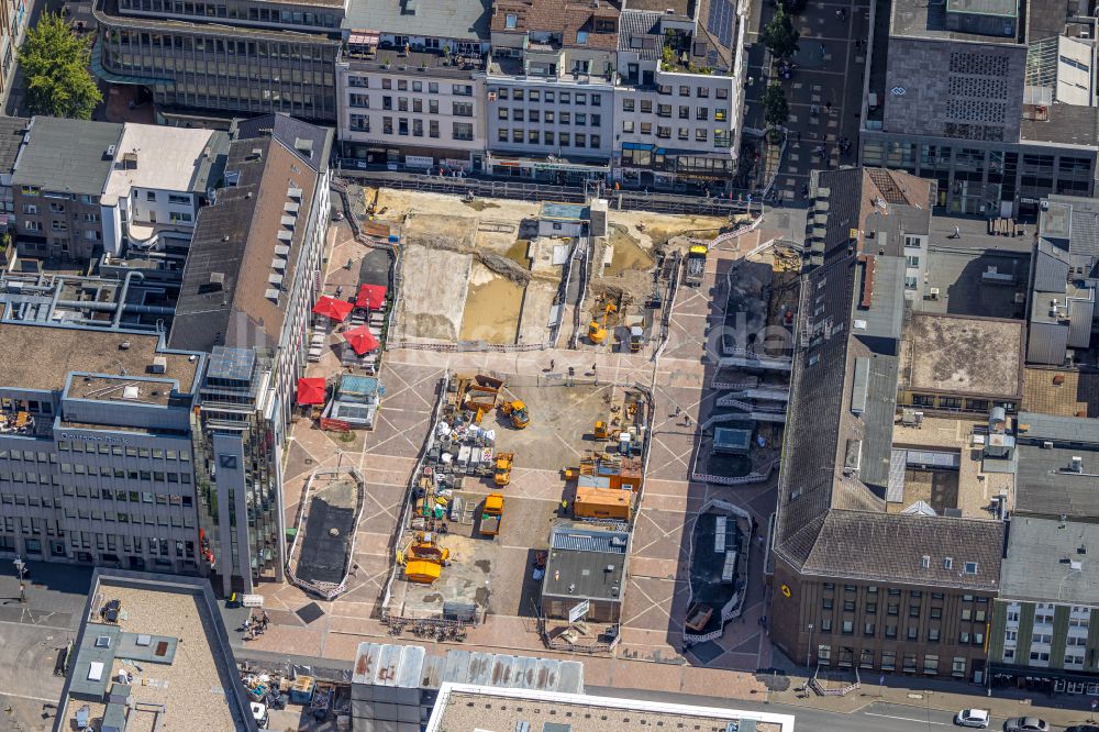 Bochum aus der Vogelperspektive: Umgestaltung des Platz- Ensemble Husemannplatz in Bochum im Bundesland Nordrhein-Westfalen, Deutschland