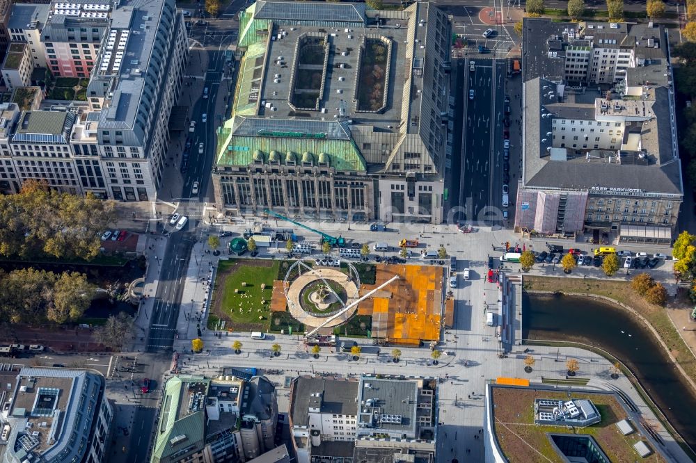 Düsseldorf aus der Vogelperspektive: Umgestaltung des Platz an der Königsallee - Theodor-Körner-Straße im Innenstadt- Zentrum in Düsseldorf im Bundesland Nordrhein-Westfalen, Deutschland