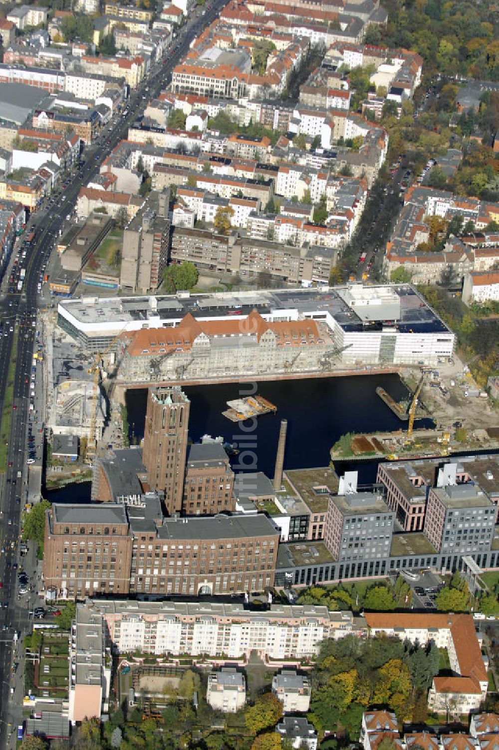 Luftbild Berlin - Umgestaltung des Tempelhofer Hafens in Berlin