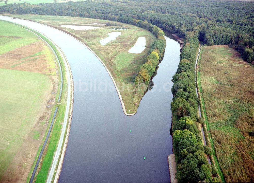 Luftbild Parchau - Umleitung des Elbe - Havel - Kanales bei Parchau.