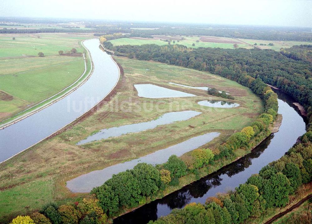 Luftbild Parchau - Umleitung des Elbe - Havel - Kanales bei Parchau.