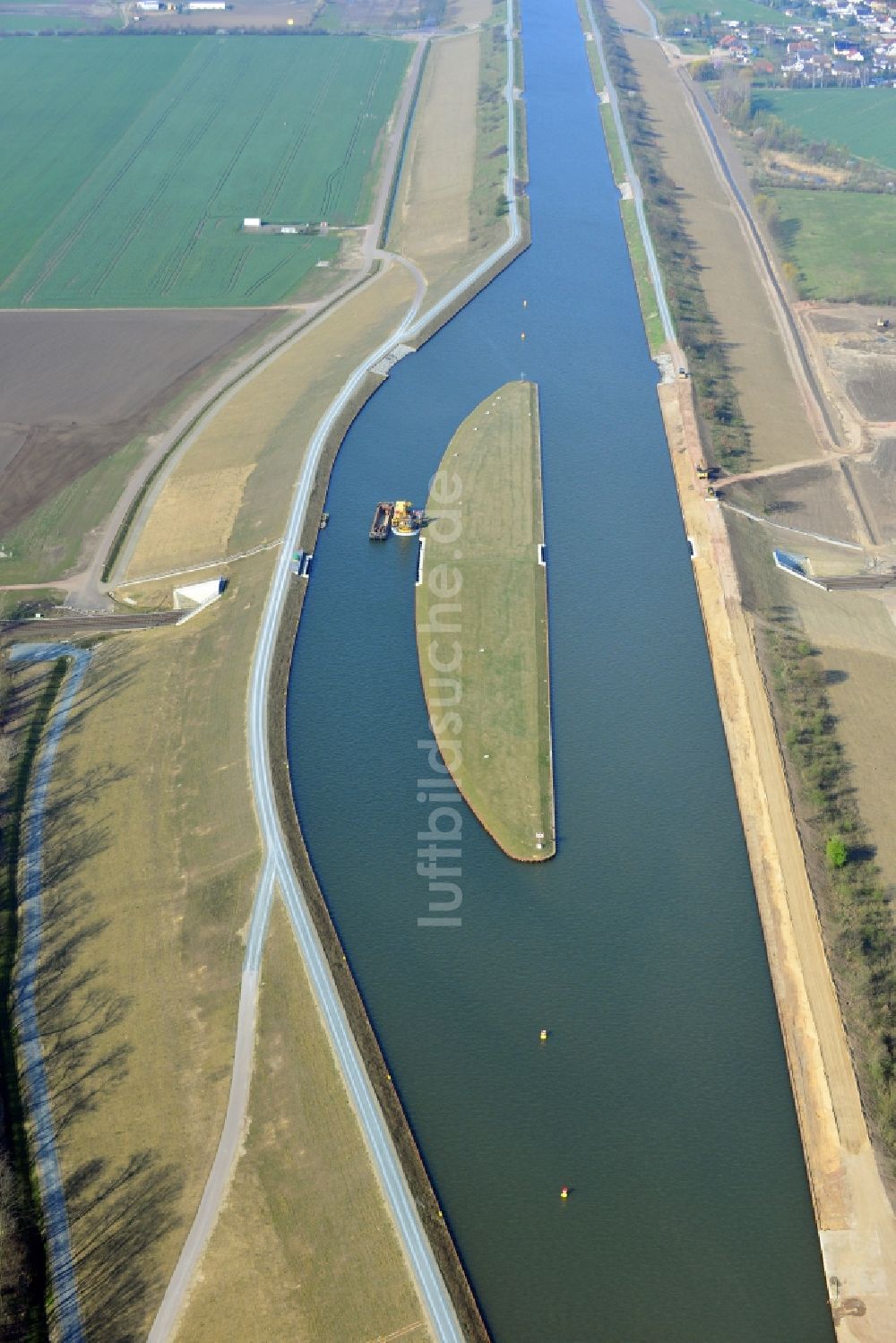 Luftaufnahme Wolmirstedt - Umleitung und Verbreiterung des Mittellandkanal bei Wolmirstedt in Sachsen-Anhalt