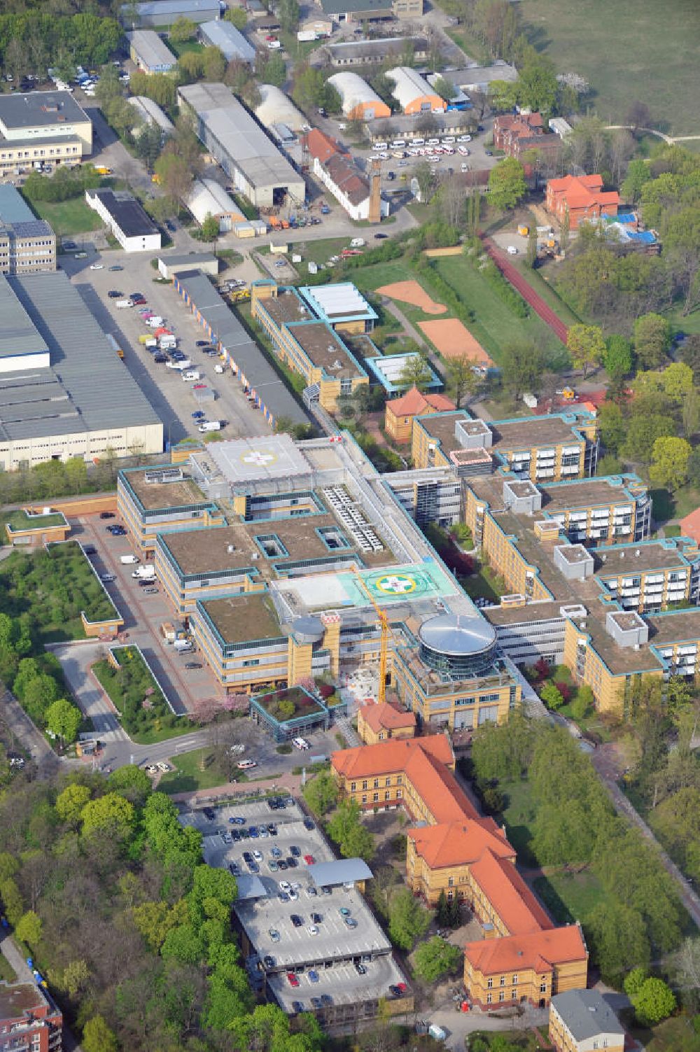 Luftaufnahme Berlin - Marzahn - Unfallkrankenhaus Berlin UKB Marzahn