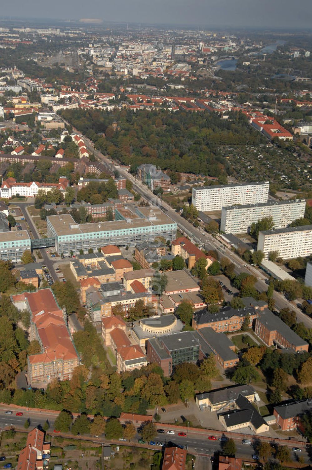 Magdeburg aus der Vogelperspektive: Uniklinik Magdeburg