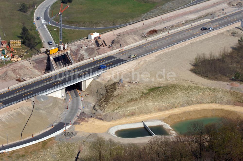 Eisenach aus der Vogelperspektive: Unterführung der A4 östlich der Raststätte Eisenach