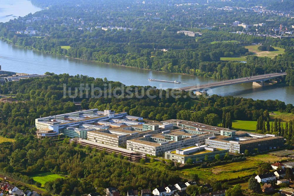 Bonn aus der Vogelperspektive: Unternehmen- Verwaltungsgebäude Deutsche Telekom im Ortsteil Beuel in Bonn im Bundesland Nordrhein-Westfalen, Deutschland