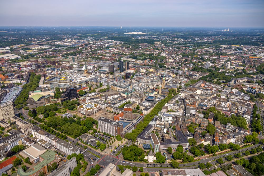 Luftaufnahme Dortmund - Unternehmen- Verwaltungsgebäude der DEW21 Dortmunder Energie- und Wasserversorgung GmbH in Dortmund im Bundesland Nordrhein-Westfalen, Deutschland