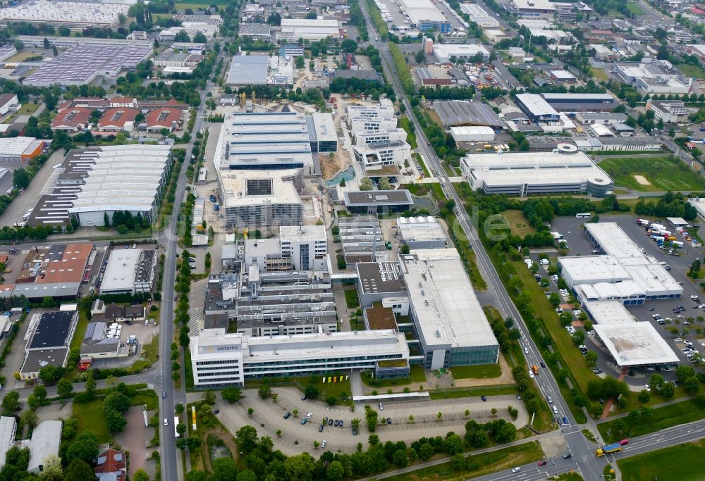 Göttingen aus der Vogelperspektive: Unternehmen- Verwaltungsgebäude Sartorius in Göttingen im Bundesland Niedersachsen, Deutschland