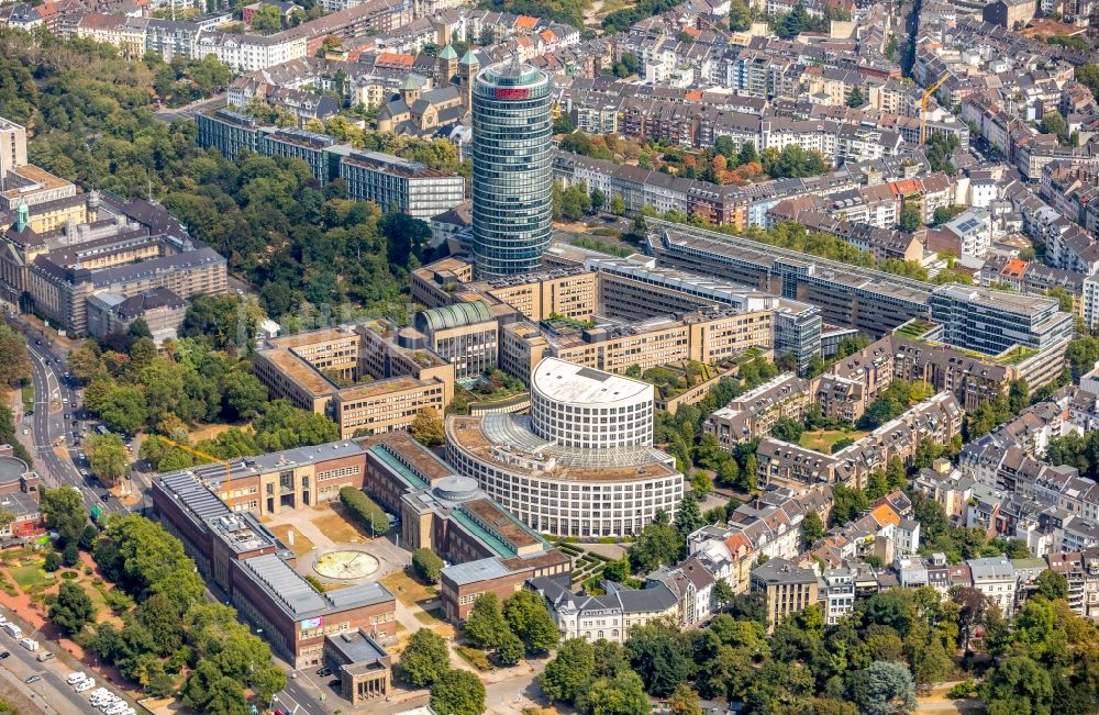 Luftbild Düsseldorf - Unternehmen- Verwaltungsgebäude der Uniper SE am E.ON-Platz in Düsseldorf im Bundesland Nordrhein-Westfalen, Deutschland