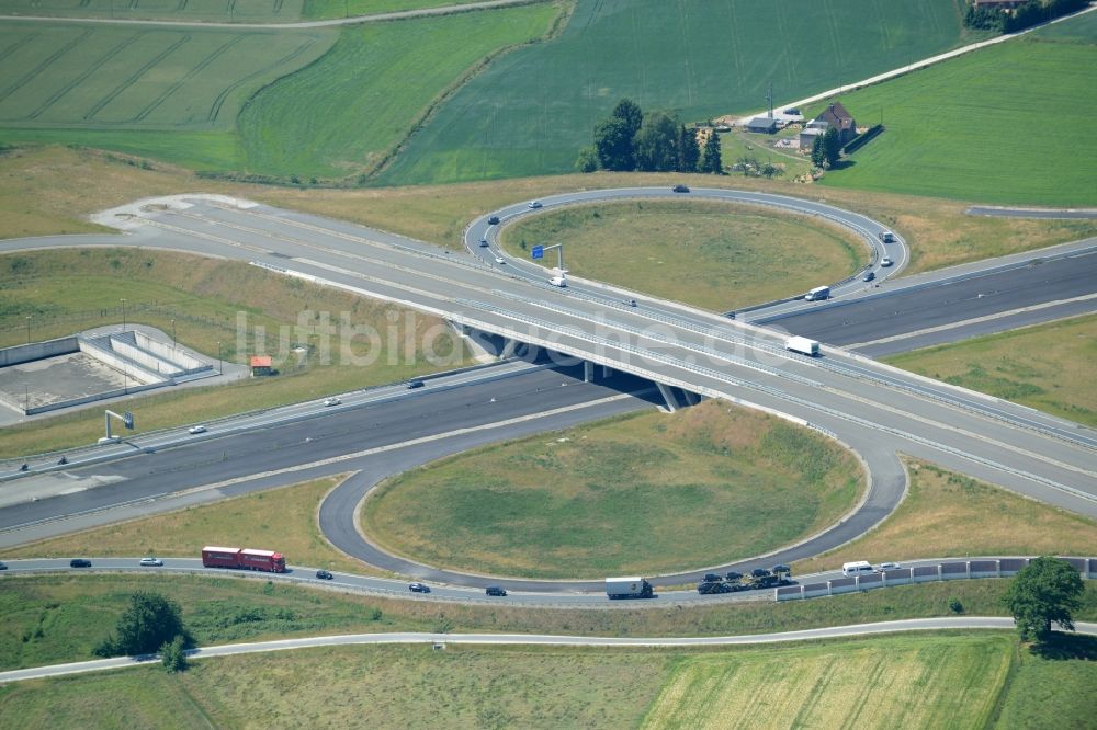 Bielefeld von oben - Unvollendete Autobahn- Abfahrt der BAB A33 an der Bundesstraße 61 in Bielefeld im Bundesland Nordrhein-Westfalen