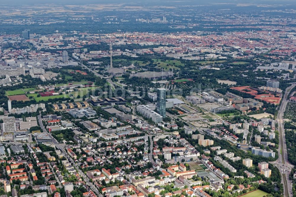 Luftbild München - Uptown O2 - Hochhaus am Georg-Brauchle-Ring im Stadtteil Moosach in München im Bundesland Bayern