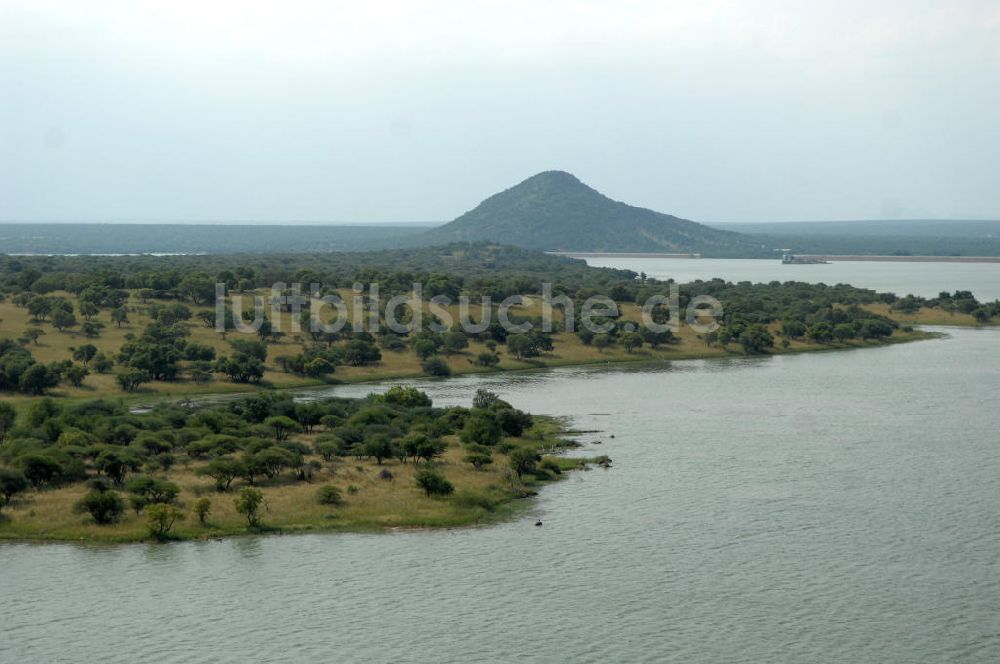 Motshiki aus der Vogelperspektive: Vaalkop Staudamm bei Motshiki - Vaalkop dam at Motshiki