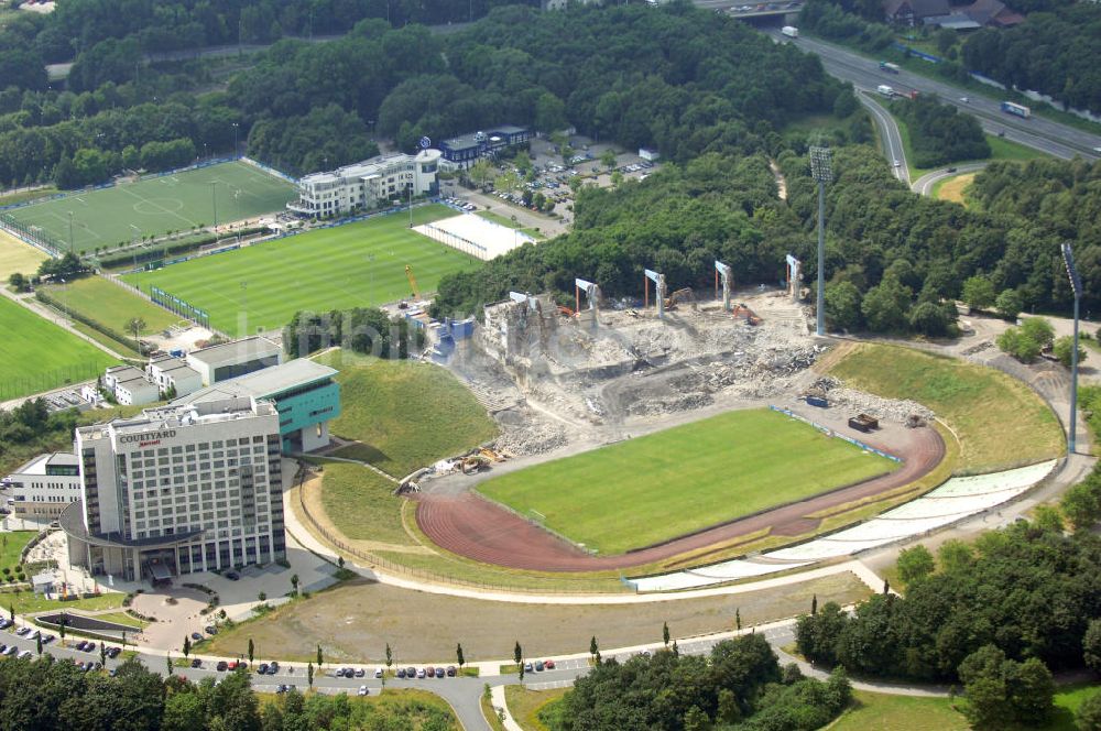 Luftaufnahme GELSENKIRCHEN - Veltins-Arena (bis 2005 Arena AufSchalke) in Gelsenkirchen