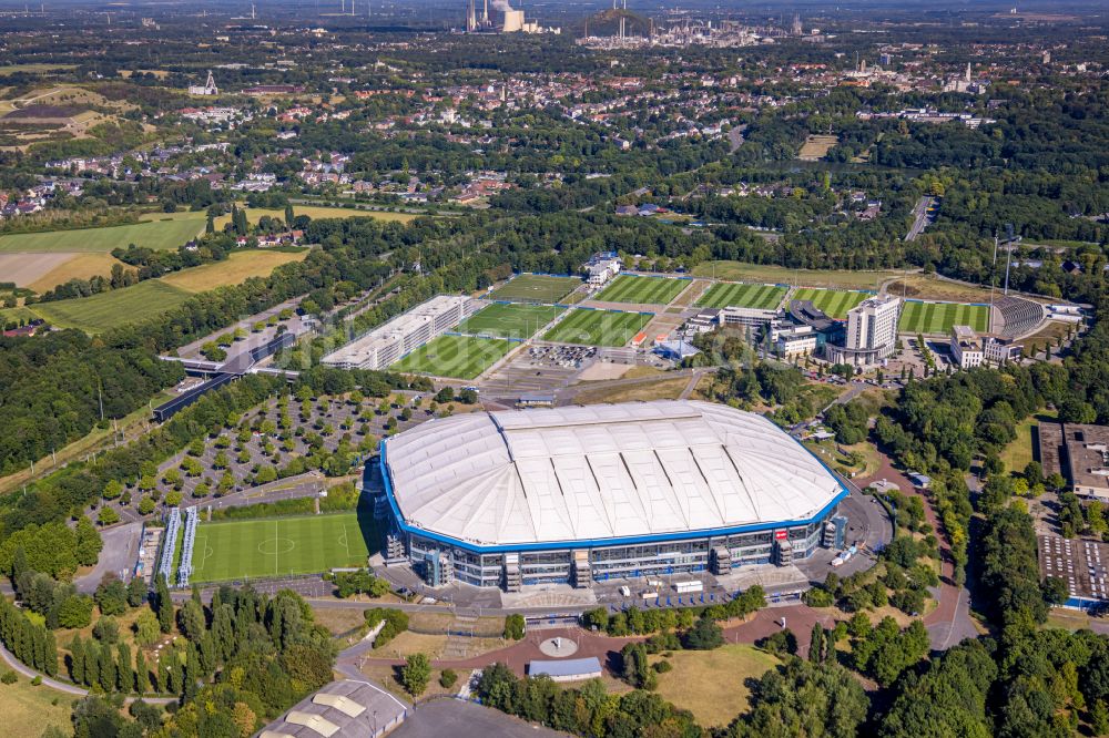 Gelsenkirchen aus der Vogelperspektive: Veltins Arena in Gelsenkirchen im Bundesland Nordrhein-Westfalen, Deutschland