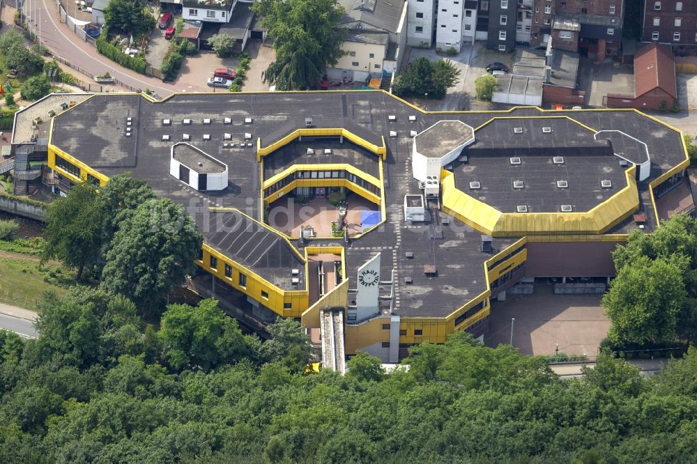 Ennepetal von oben - Veranstaltungsgebäude Haus Ennepetal in der Stadt Ennepetal in Nordrhein-Westfalen