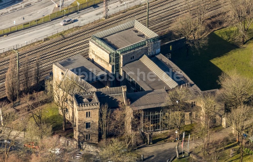 Witten aus der Vogelperspektive: Veranstaltungsgebäude Haus Witten in der Ruhrstraße in Witten im Bundesland Nordrhein-Westfalen, Deutschland