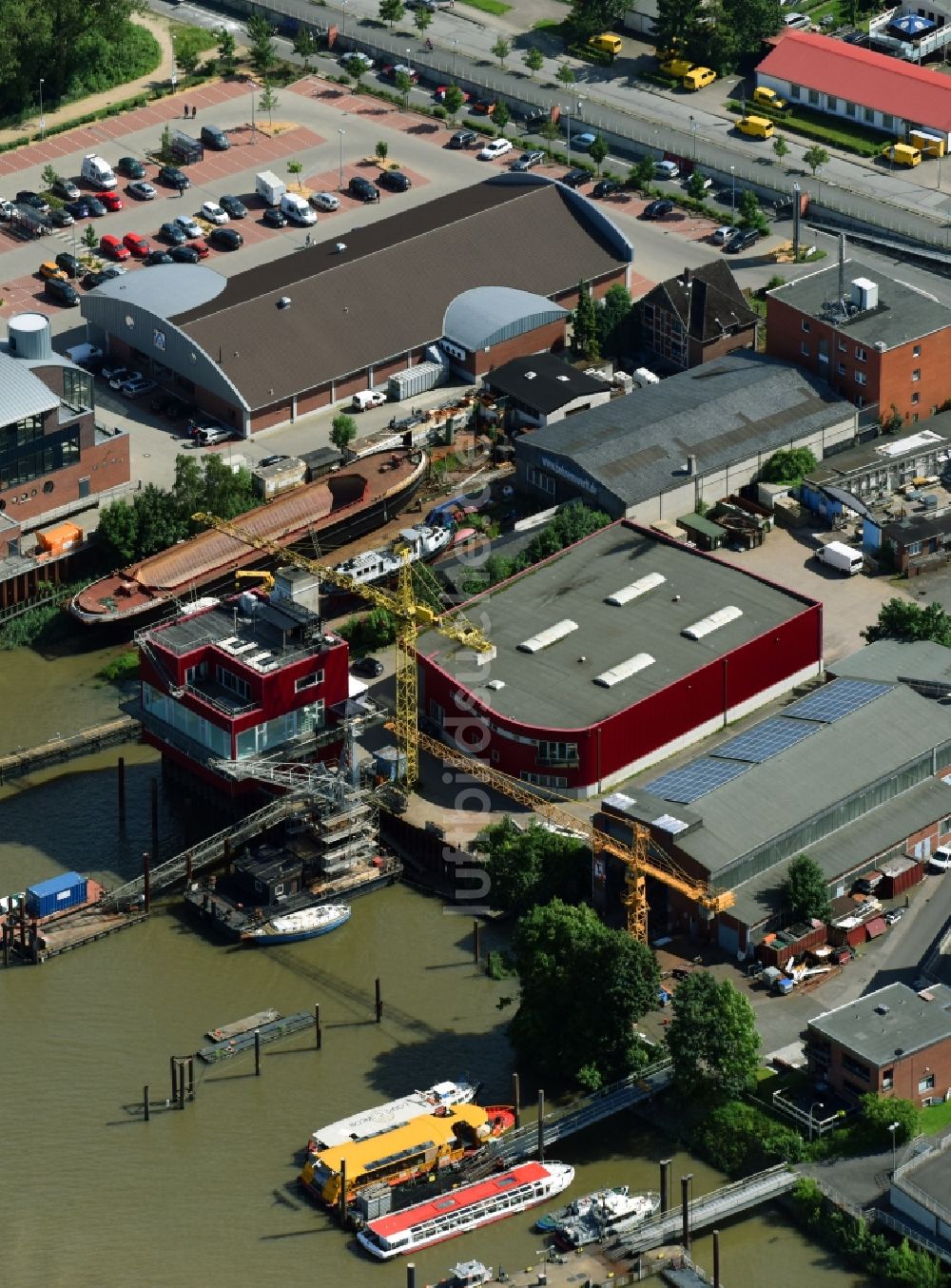 Luftbild Hamburg - Veranstaltungshalle Fleet 3 Traumloft am Köhlfleet-Hauptdeich in Hamburg, Deutschland