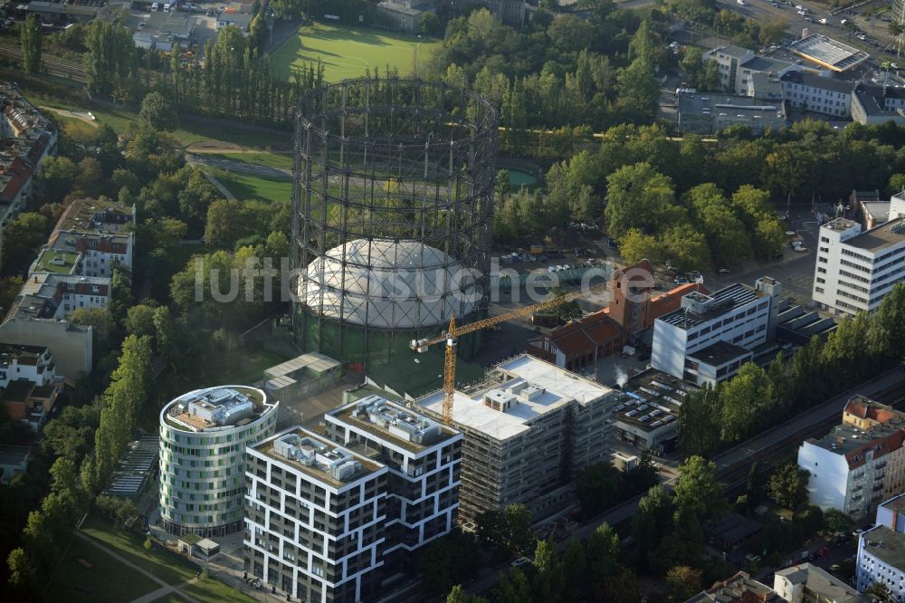 Berlin von oben - Veranstaltungshalle Gasometer Schöneberg in Berlin